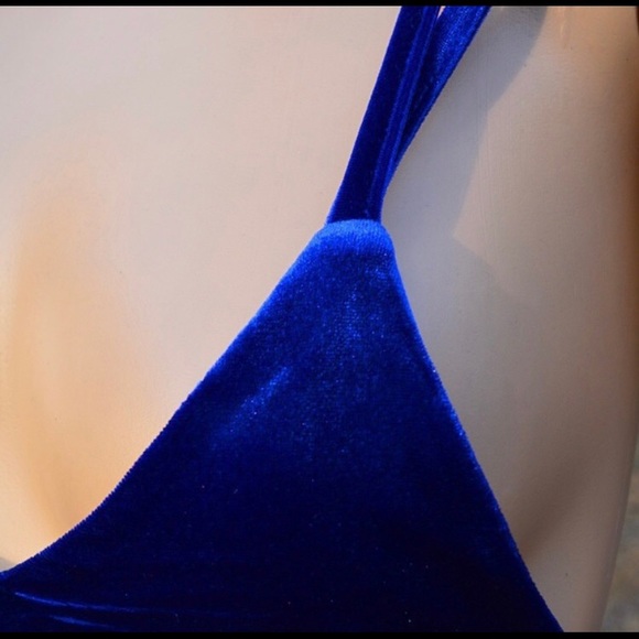 🔷Velvet Blue V Neck Woman’s Cocktail dress *NWT* - Picture 5 of 7